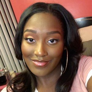 Meet your Posher, Kaayla